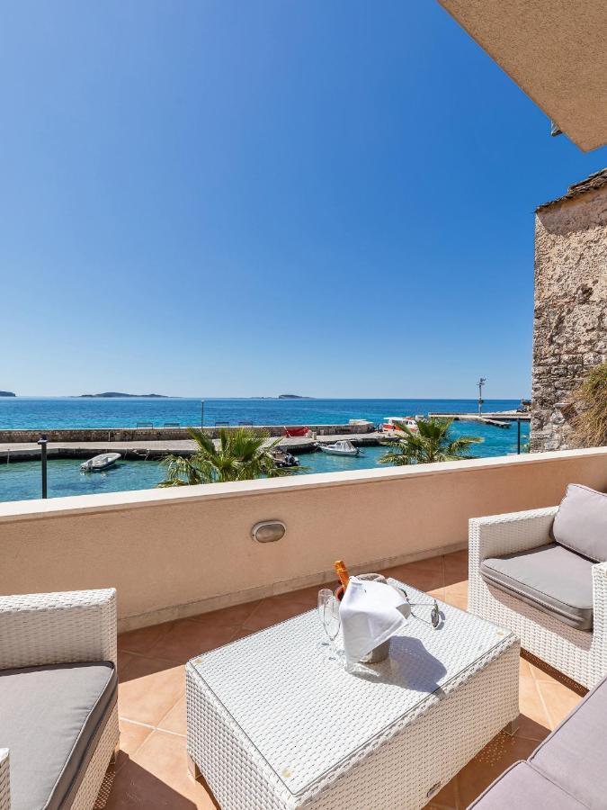Villa Ana Apartments Млини Екстер'єр фото
