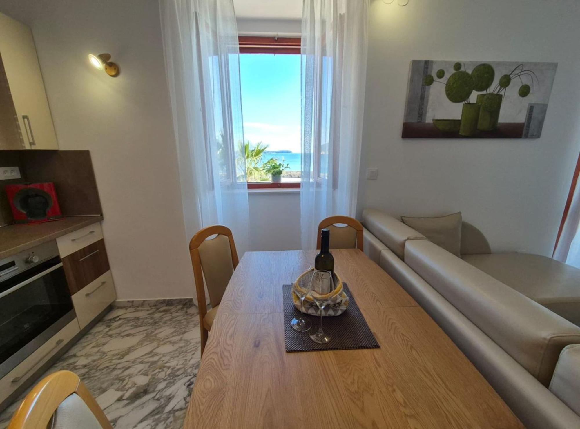 Villa Ana Apartments Млини Екстер'єр фото