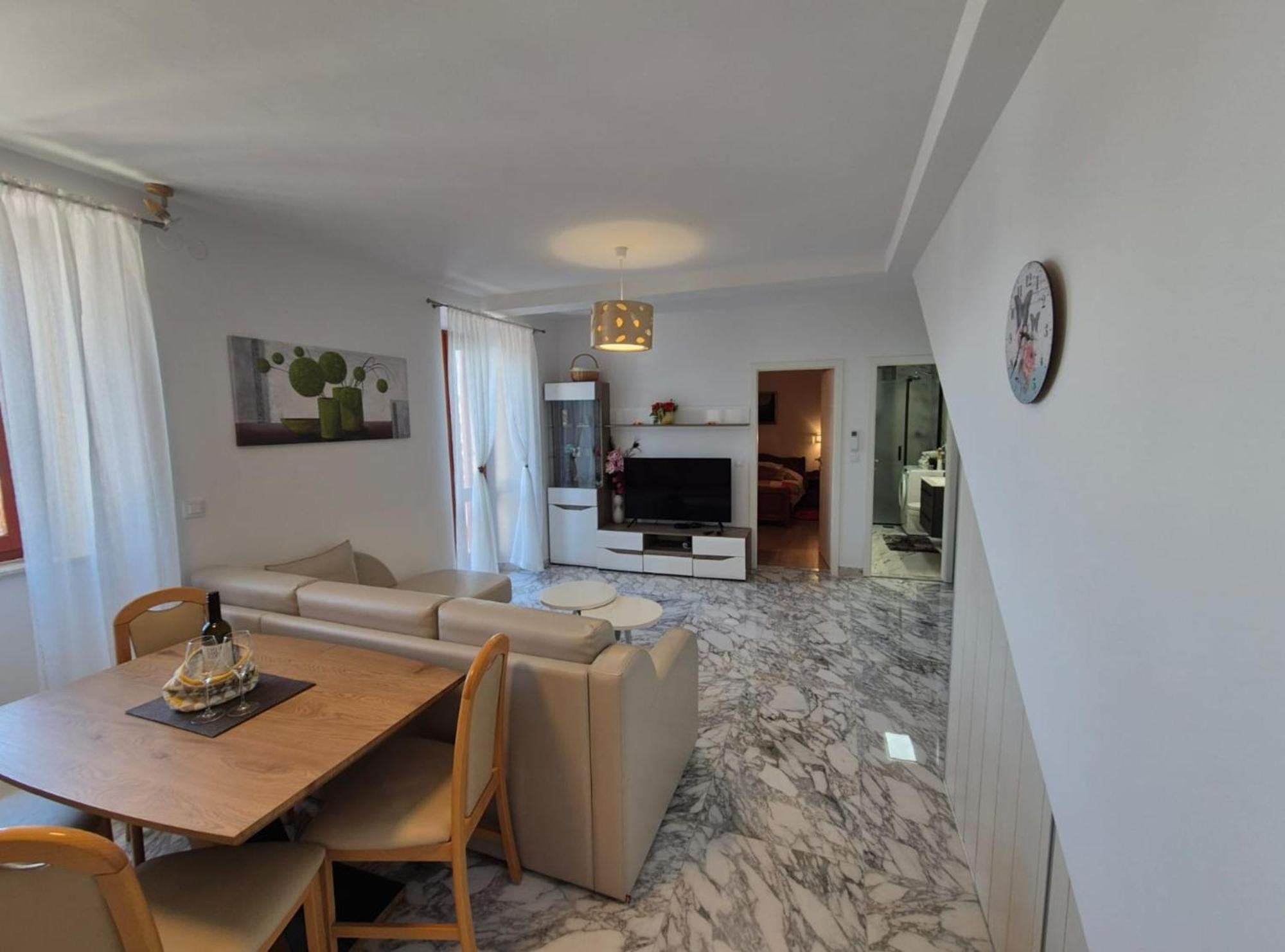Villa Ana Apartments Млини Екстер'єр фото